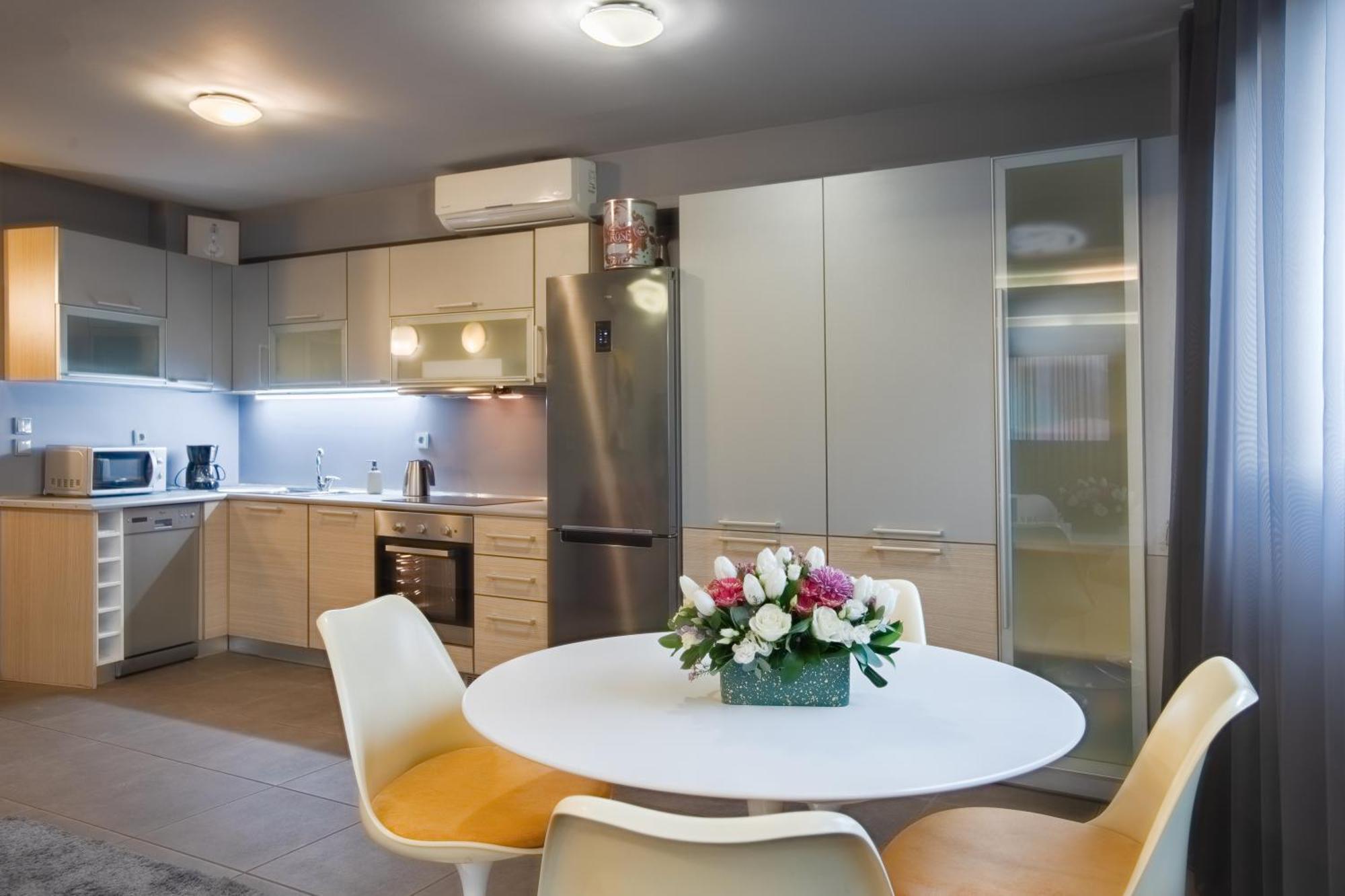 Boutique Apartment In Athens Center Exterior foto